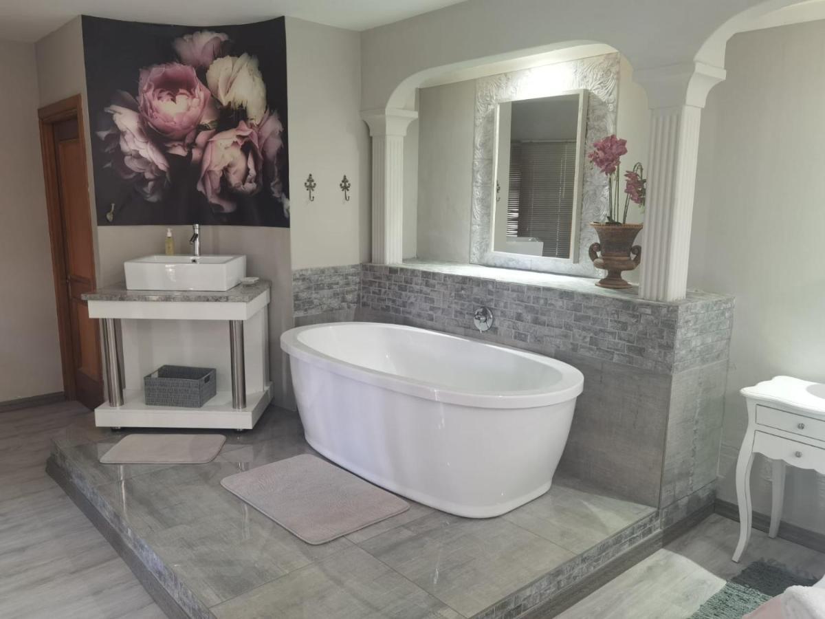 Hotel Sewende Hemel Kroonstad Esterno foto