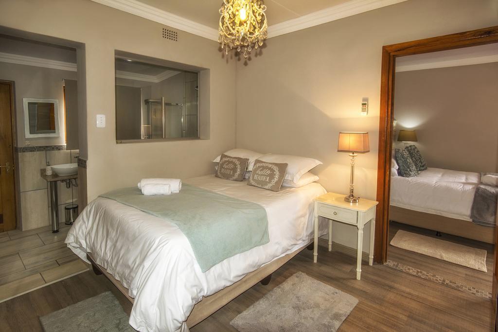 Hotel Sewende Hemel Kroonstad Esterno foto